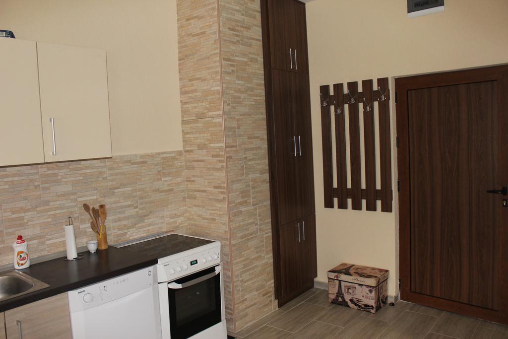 Guesthouse Eko Piva 플루지네 외부 사진
