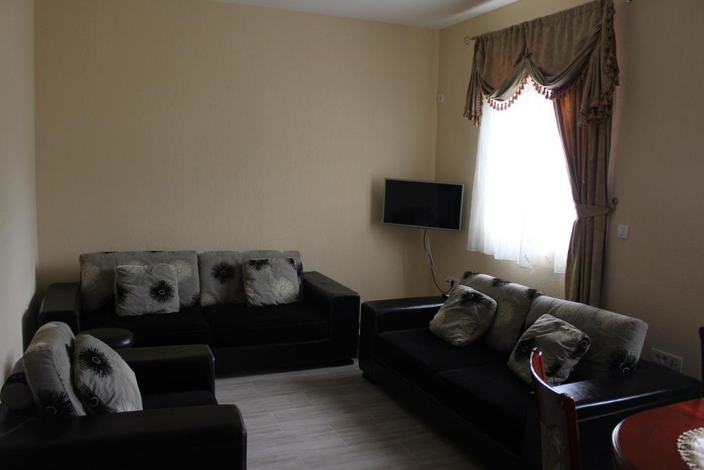 Guesthouse Eko Piva 플루지네 외부 사진