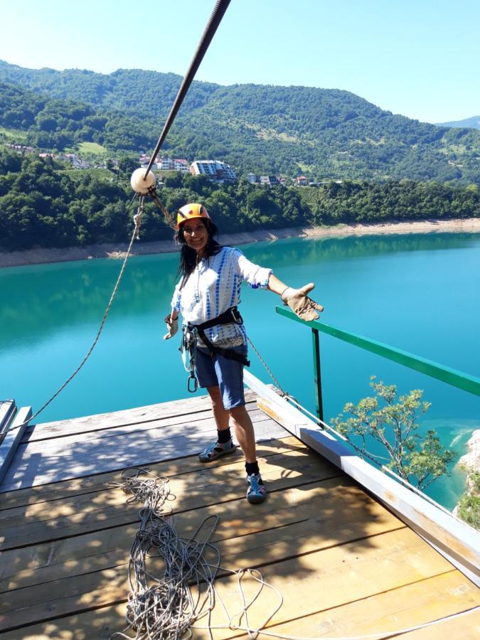 Guesthouse Eko Piva 플루지네 외부 사진